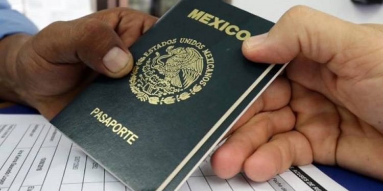 LA SRE SUSPENDE EMISIÓN DE PASAPORTES POR CONTINGENCIA