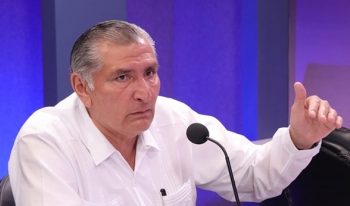 LLAMA EL GOBERNADOR A NO CAER EN PÁNICO POR PRIMER CASO SOSPECHOSO DE COVID-19