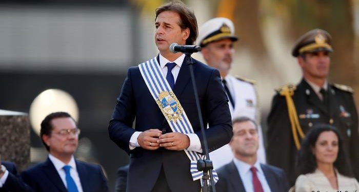 LUIS LACALLE POU ASUME COMO PRESIDENTE DE URUGUAY