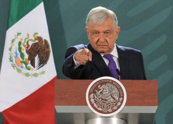 LÓPEZ OBRADOR DESCARTA REFORMA FISCAL Y AUMENTO DE IMPUESTOS