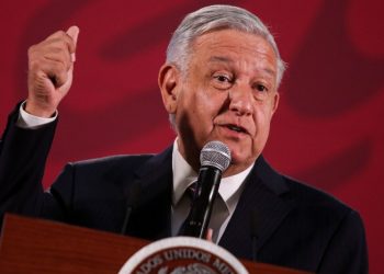 LÓPEZ OBRADOR INSTRUYE A GABINETE A INFORMAR SOBRE CORONAVIRUS