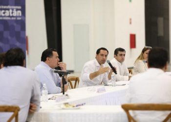 MAURICIO VILA DOSAL PIDE A LOS EMPRESARIOS YUCATECOS NO DESPEDIR EMPLEADOS ANTE CONTINGENCIA POR COVID-19