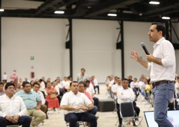 MAURICIO VILA LLAMA A LOS ALCALDES A SER CORRESPONSABLES PARA PROTEGER LA SALUD DE LA POBLACIÓN