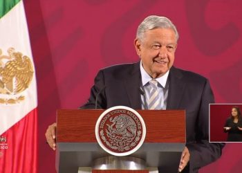 NADA DE DEPRIMIRNOS, TENEMOS QUE SALIR ADELANTE: LÓPEZ OBRADOR