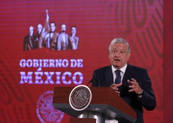 NO AUMENTAR PRECIOS DE COMBUSTIBLES, PIDE LÓPEZ OBRADOR A GASOLINEROS