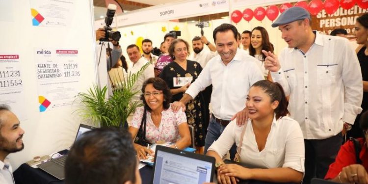 OFRECEN AMPLIA VARIEDAD DE EMPLEOS A MUJERES YUCATECAS