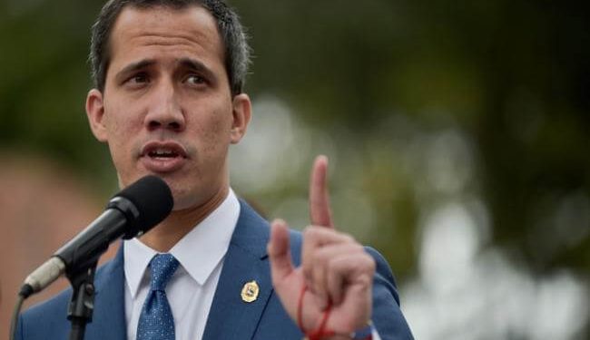 OPOSICIÓN DENUNCIA LA DETENCIÓN ILEGAL DE DOS COLABORADORES DE GUAIDÓ