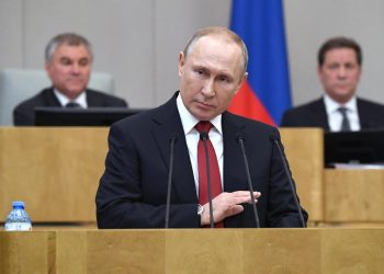PARLAMENTO RUSO APRUEBA LA REELECCIÓN SIN LÍMITE A PRESIDENCIA