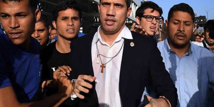 POMPEO RESPONSABILIZA A MADURO DE LA VIDA DE GUAIDÓ