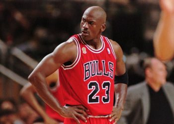 POR CORONAVIRUS, ESPN ADELANTA SERIE SOBRE MICHAEL JORDAN