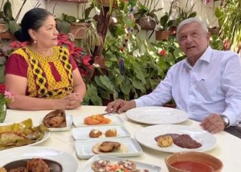 ¿POR QUÉ NO IR A FONDAS? SI NO ESTÁ PROHIBIDO: LÓPEZ OBRADOR