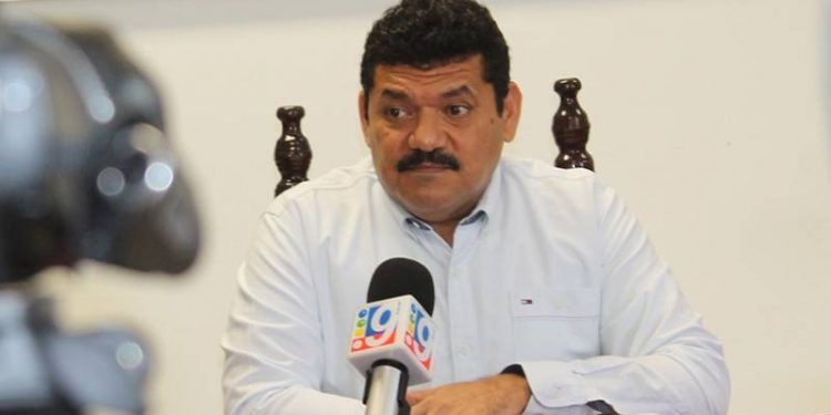 RENUNCIA JAVIER MAY, COORDINADOR DEL PROGRAMA SEMBRANDO VIDA