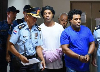 RONALDINHO SEGUIRÁ EN PRISIÓN PREVENTIVA EN PARAGUAY
