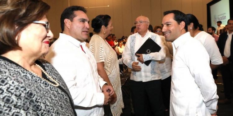 SEGUIREMOS GOBERNANDO CON TRANSPARENCIA Y EFICIENCIA: MAURICIO VILA DOSAL