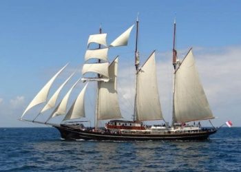 VELERO DANÉS LLEGA A PROGRESO PESE A CONTINGENCIA POR COVID-19