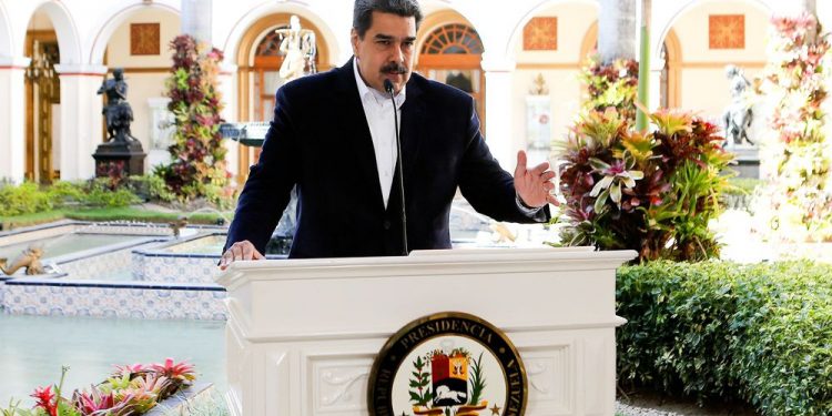 VENEZUELA PONE EN CUARENTENA CARACAS Y OTROS SEIS ESTADOS