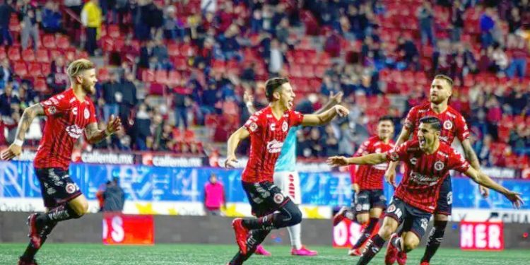 XOLOS VUELVE AL TRIUNFO Y FRENA DESPERTAR DE PACHUCA