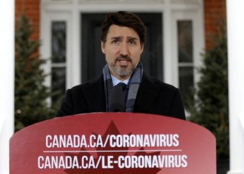 «YA ES SUFICIENTE»: TRUDEAU REPRENDE A CANADIENSES QUE EVADEN EL AISLAMIENTO