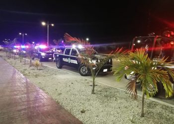 REALIZA POLICÍA RONDINES EN COMERCIOS DE COZUMEL