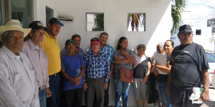 EJIDATARIOS DE SERGIO BUTRÓN PIDEN INTERVENCIÓN DE LA PROCURADURÍA AGRARIA PARA EVITAR IRREGULARIDADES EN LAS ASAMBLEAS (EN CHETUMAL).