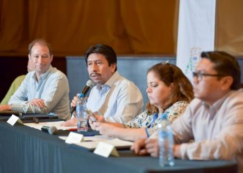 AUTORIDADES SE REÚNEN CON HOTELEROS PARA IMPLEMENTAR ACCIONES PREVENTIVAS CONTRA EL COVID-19.