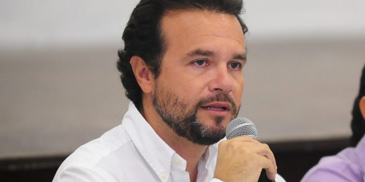 DESTACA PEDRO JOAQUÍN REUNIÓN PRODUCTIVA CON MARINA