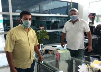 MÉDICOS Y ENFERMEROS VIAJAN GRATIS EN TAXIS DE CANCÚN