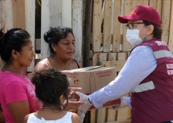 LLEGA APOYO ALIMENTARIO A VECINOS DE GALAXIA DEL CARMEN I y II