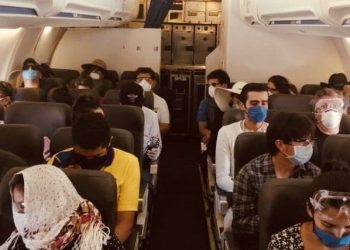 RECONOCE EMBAJADOR DE ECUADOR APOYO DE MARA LEZAMA PARA QUE ECUATORIANOS VOLVIERAN A SU PAÍS