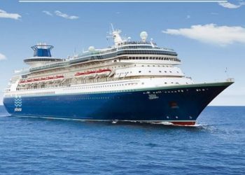 CRUCERO PULLMANTUR DONA TONELADAS DE ALIMENTOS
