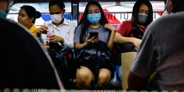 ADULTOS JÓVENES, LOS QUE MÁS SE CONTAGIAN DE CORONAVIRUS: SALUD