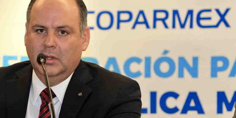 AMLO DA APOYOS EN LUGAR DE MANTENER EMPRESAS Y EMPLEO: COPARMEX