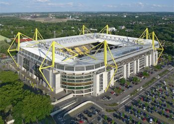 BORUSSIA DORTMUND ADAPTA ESTADIO PARA RECIBIR A PACIENTES DE COVID-19