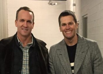 BRADY Y MANNING JUGARÁN TORNEO DE GOLF PARA REUNIR FONDOS POR COVID-19