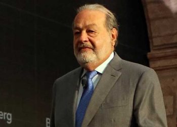 CARLOS SLIM Y FAMILIA SALEN DEL TOP 10 DE BILLONARIOS DE FORBES