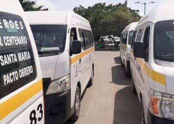 CHOFERES DE COMBIS PIDEN APOYO AL GOBIERNO LOCAL ANTE BAJOS INGRESOS POR COVID19