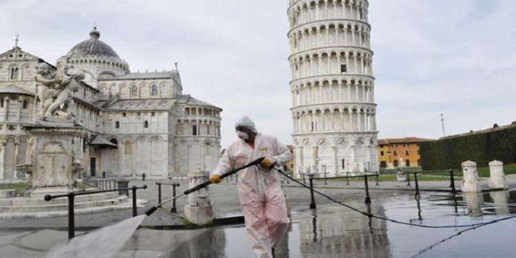 CIFRA DE MUERTES DIARIAS POR COVID-19 EN ITALIA, LA MÁS BAJA EN DOS SEMANAS