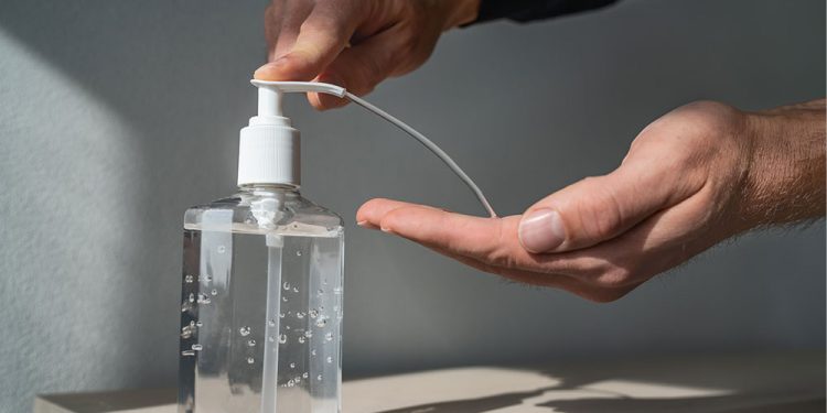 NO TE DEJES ENGAÑAR CON GEL ANTIBACTERIAL PIRATA.