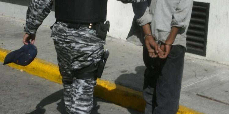 DETIENEN A SEIS PRESUNTOS MIEMBROS DEL CNG EN ESTADO DE MÉXICO