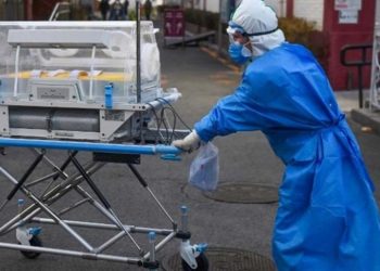 DIEZ RECIÉN NACIDOS SE INFECTAN DE CORONAVIRUS EN UNA MATERNIDAD DE RUMANÍA