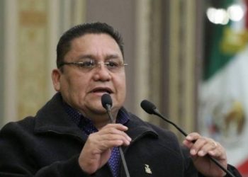 DIPUTADO DE PUEBLA ACUSA A EU DE CREAR EL CORONAVIRUS