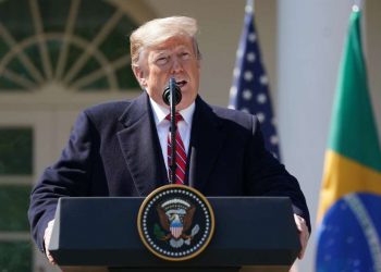 DONALD TRUMP SE ENTUSIASMA CON LA REAPERTURA DE LA ECONOMÍA DE EU