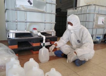 EL GOBIERNO DEL ESTADO ADQUIRIÓ MILES DE LITROS DE GEL ANTIBACTERIAL PARA DISTRIBUIR EN HOSPITALES DE YUCATÁN