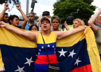 EL GRUPO DE LIMA APOYA LA FORMACIÓN DE UN GOBIERNO EMERGENTE EN VENEZUELA