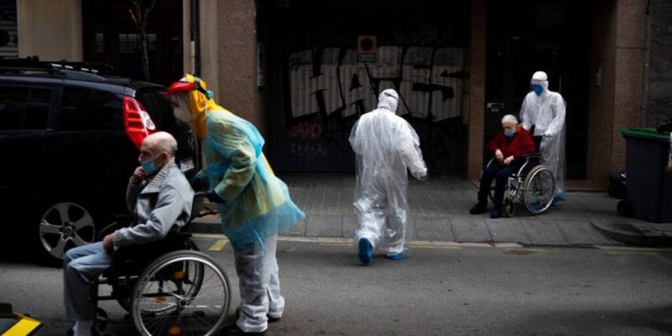ESPAÑA REGISTRA MÁS DE 19 MIL MUERTES POR CORONAVIRUS