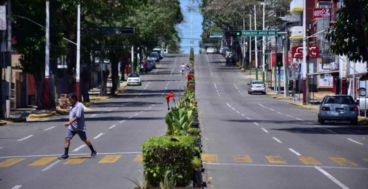 ESTAMOS MUY ATENTOS DE TABASCO Y DE OTROS ESTADOS QUE ESTÁN SIENDO MUY AFECTADOS POR COVID-19: AMLO