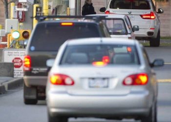 EU EXTIENDE RESTRICCIONES DE VIAJE CON CANADÁ Y MÉXICO