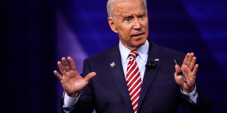 EX EMPLEADA ACUSA A JOE BIDEN DE AGRESIÓN SEXUAL