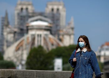 FRANCIA Y ESPAÑA ANUNCIAN QUE ELIMINARÁN CUARENTENA EN MAYO