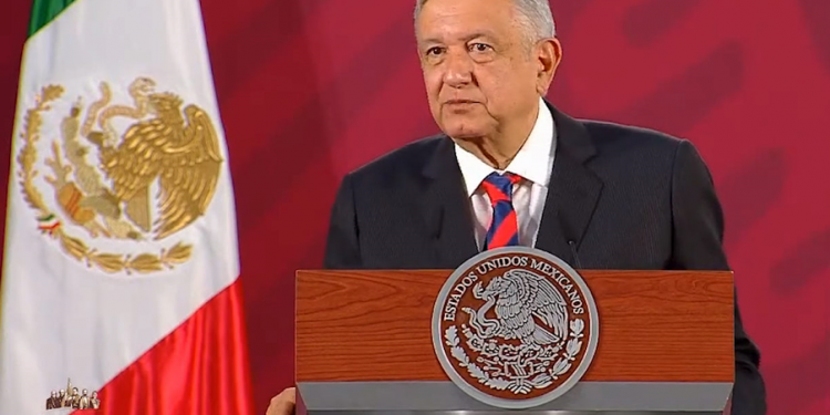 HABRÁ APOYOS PARA COMUNIDAD ARTÍSTICA Y CULTURAL, ASEGURA AMLO